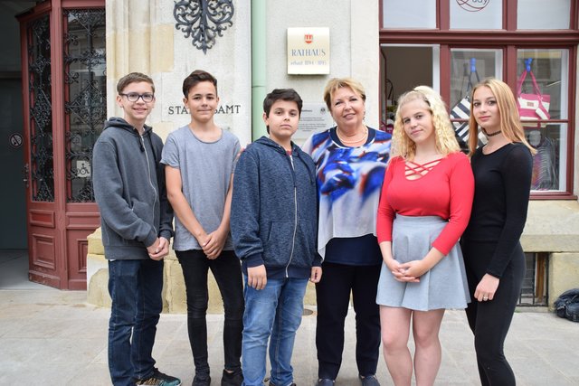 Das Poly Korneuburg und Direktorin Helene Fuchs-Moser freuen sich auf Ihren Besuch beim "Tag der offenen Tür". | Foto: Sandra Schütz