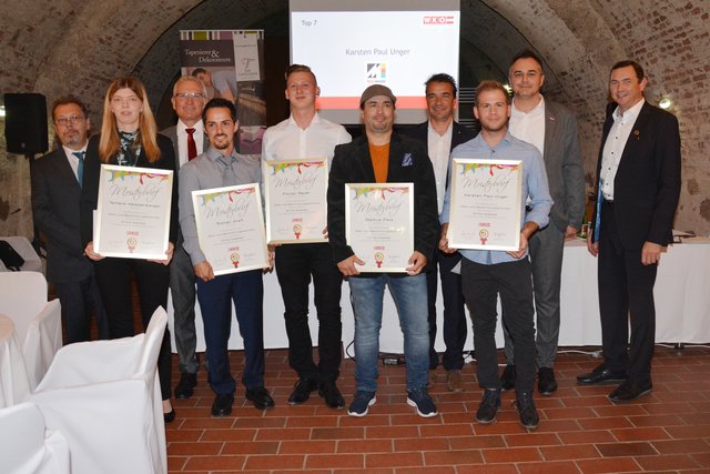 Karsten Unger (3. von rechts) hat die Meisterprüfung geschafft, ebenso seine Kollegen Tamara Heißenberger, Roman Grafl, Florian Bauer und Markus Petz. | Foto: WKÖ