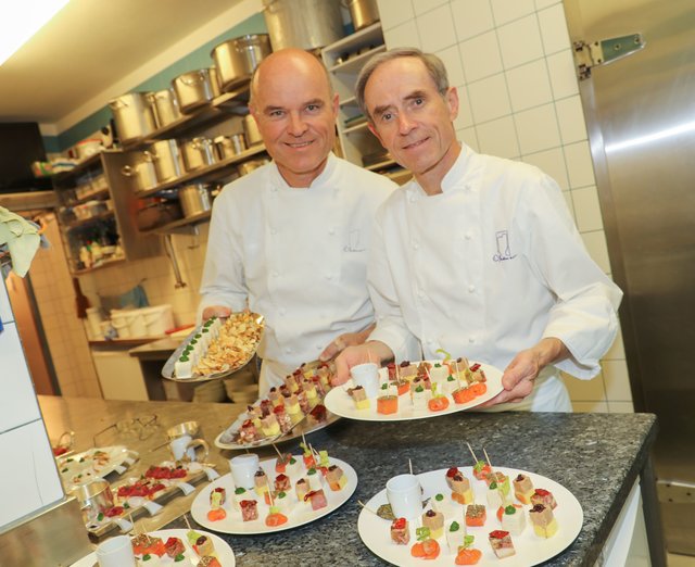 Die Brüder Oberauer kochten sich auch heuer wieder zur Haube.  | Foto: Franz Neumayr