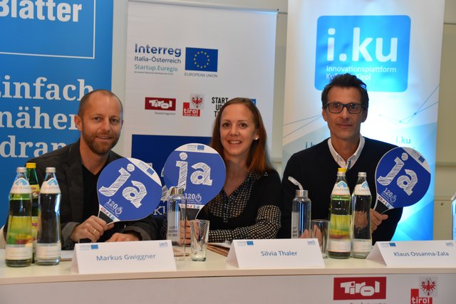 Die Jury in Kufstein: Markus Gwiggner (Sprecher der i.ku-Projektleitung und Geschäftsführer von "styleflasher.new media"), Silvia Thaler (Projektmanagerin bei "in the headroom GmbH") und Klaus Ossana-Zala (Innovationsmanager der Sparkasse Kufstein) (v.l.).
