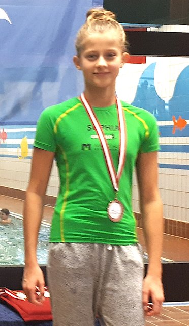 Zwei Medaillen für die junge Athletin. | Foto: privat