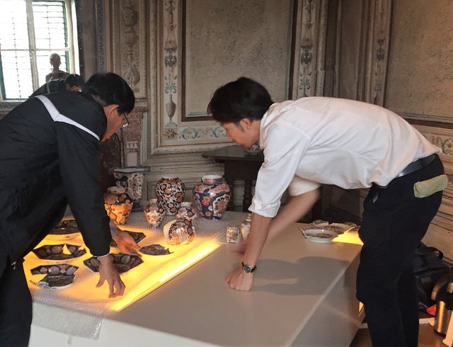 Die motivierten Mitarbeiter aus Japan besprechen das weitere Vorgehen | Foto: Gabriel