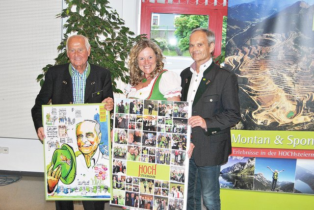 Beim Amtsantritt im Mai: Anton Hirschmann (rechts) mit Hochsteiermark-Geschäftsführerin Claudia Flatscher und Ehrenobmann Karl Detschmann.