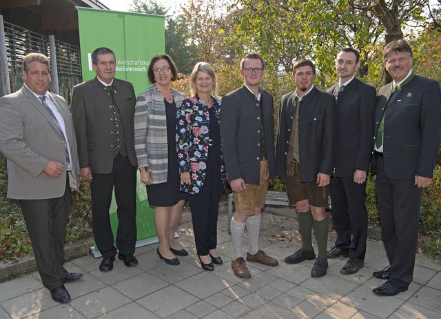 Die neuen Meister Thomas Prüller (4.v.r.) und Stefan Heim (3.v.r.). | Foto: Marschik