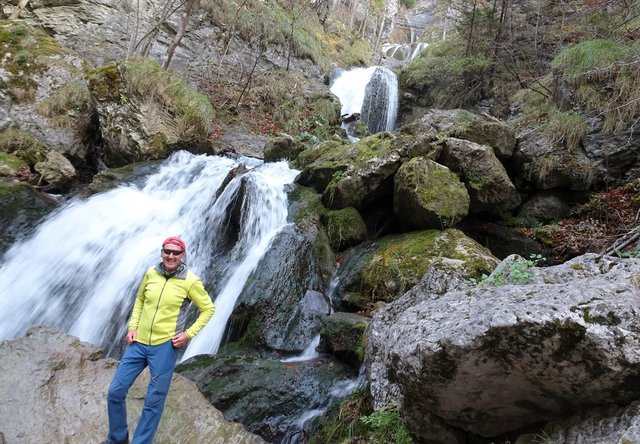 Der Trefflingfall führt trotz der Trockenheit noch immer viel Wasser.
