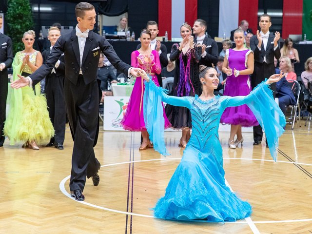 Michael Walter &amp; Alexandra Dostal - Platz zwei bei der 3.Welser Walzer Konkurrenz | Foto: © Jürgen Brochmann