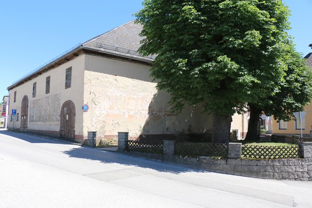 Der Lohningerhof ist weiterhin Zankapfel: Nun hat sich die Bürgerinitiative beim Land über die Gemeinde beschwert.