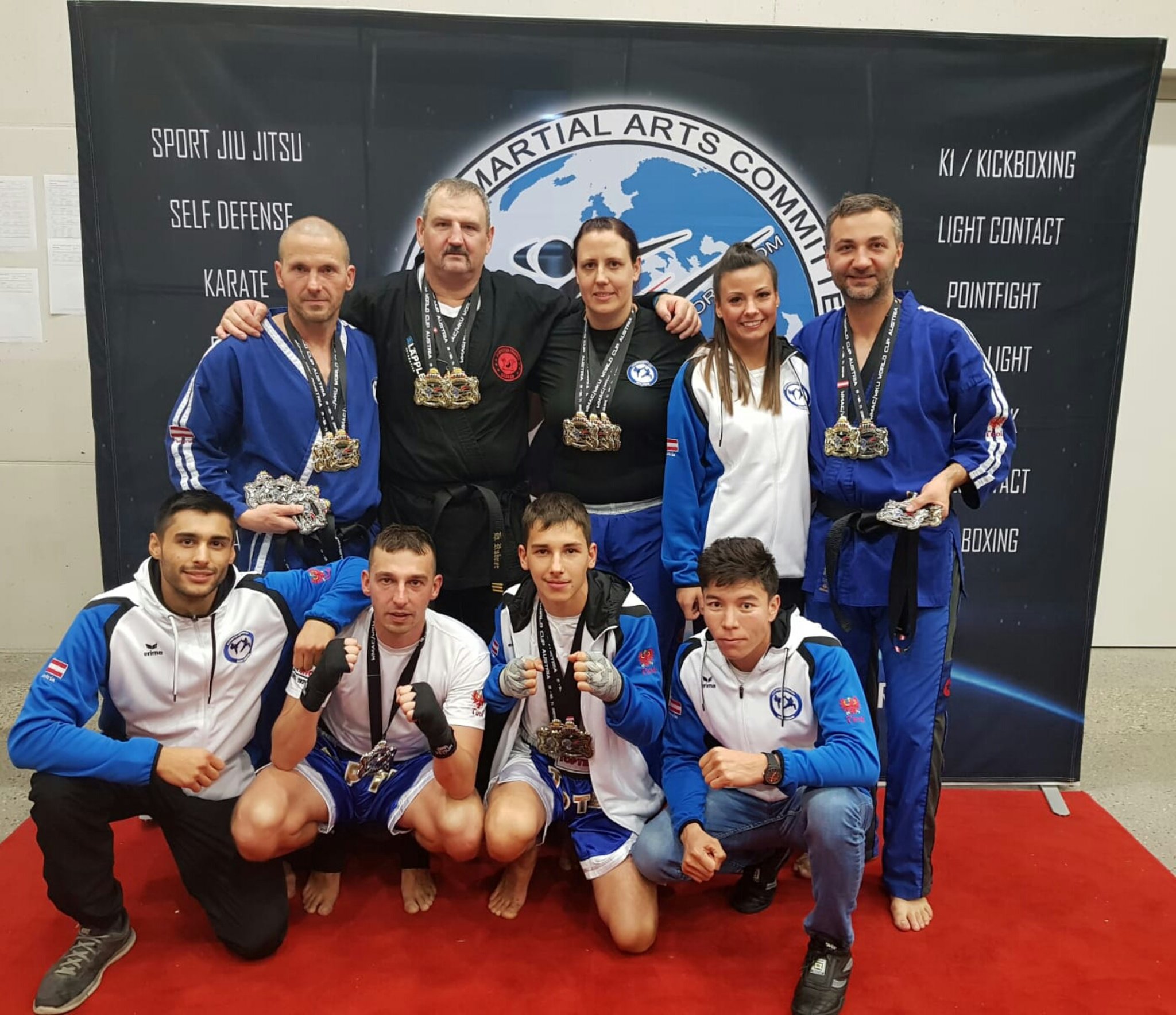 Kamofsport KSU Team Steiner holt 6 Gold Medaillen beim Martial Arts