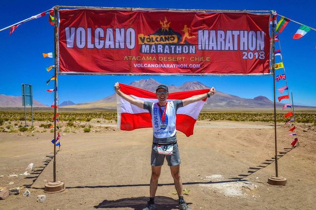 Alexander Rüdiger im Ziel des 'Volcano Marathon 2018' | Foto: Mark Conlon