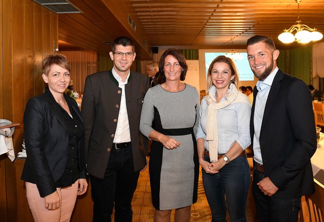 Michaela Krall-Jantschko, LR Martin Gruber, Angelika Kuss-Bergner, Julia Schaar und Andreas Sneditz (von links) | Foto: KK