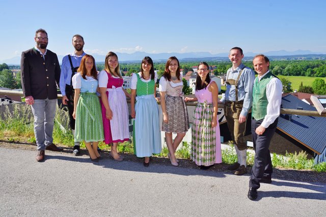 v.l.n.r.: musikalische Leitung Manuel Millonigg, Johann Baier, Isabella Edtbauer, Cvija Eichhorn, Elisabeth Göpperl, Agnes Ramböck, Christina Schernberger, Harald Moritz, Reinhard Nestelbacher