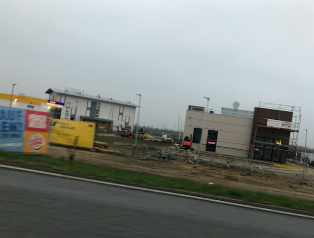 Ab 3. Dezember kann man schon beim Burger King essen.
