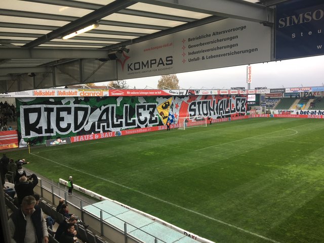 Diese Choreo der SVR Fans gemeinsam mit Sion-Fans wurde von der BH Ried genehmigt. | Foto: Foto: Schachinger