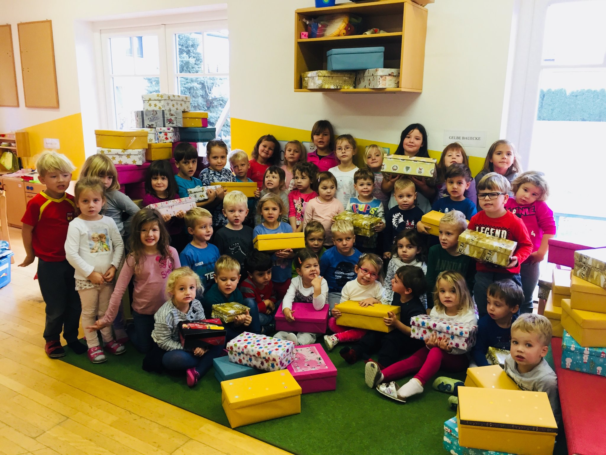 Weihnachten im Schuhkarton Kindergarten Piccolo zeigt sich großzügig