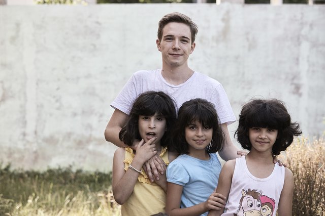 In einem Kinderheim in Ploiești betreute der 19-jährige David Deutsch Kinder aus schwierigsten Familienverhältnissen. | Foto: Concordia