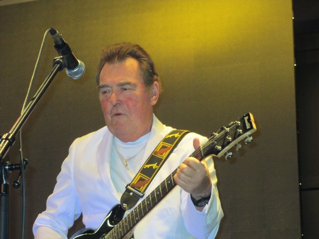 Peter Reischl, hat uns verlassen, aber er bleibt in unserem Herz.