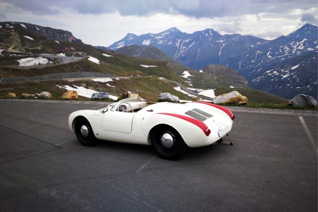 – Star in Zell am See: der Porsche 550 Spyder, den auch Filmstar James Dean fuhr.