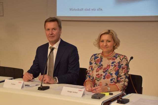 Vizepräsident Martin Felder und Direktorin Evelyn Geiger-Anker.