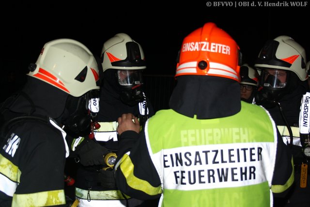 Drei Feuerwehren standen in Hirschegg bei einem Ferienhausbrand im Einsatz. (Archivbild) | Foto: Hendrik Wolf