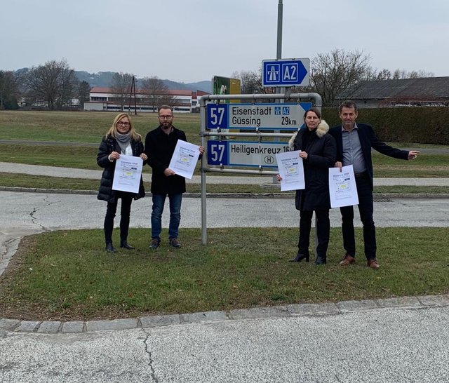In ihrem Anliegen einig (von links): Gemeinderätin Gerda Poglitsch, Stadtrat Franz Schenk, NR-Abg. Petra Wagner, Gemeinderat Manfred Reindl. | Foto: FPÖ