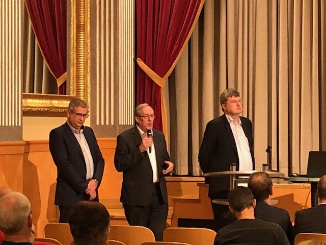 Stadtamtsdirektor Gernot Thürschweller, Bgm. Ernst Meixner und GF KDZ Peter Biwald | Foto: Kipperer