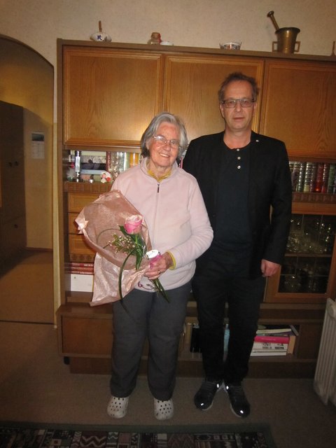  Jubilarin Julia Walch mit Bgm. Wolfgang Jörg. | Foto: Stadtgemeinde Landeck