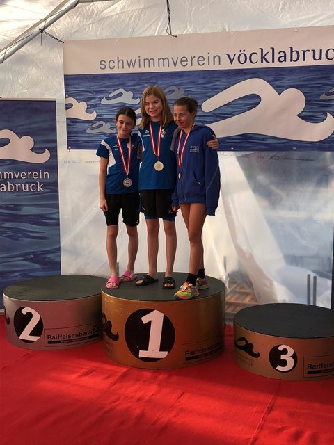 Doppelsieg für den SK Vöest Schwimmen über 50m Brust im Jahrgang 2008. Franziska Kierlinger-Seiberl siegte vor Ana Visekruna.