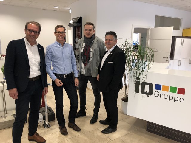 Die WKO-Abordnung zu Gast bei iQ Liku in Hart bei Graz