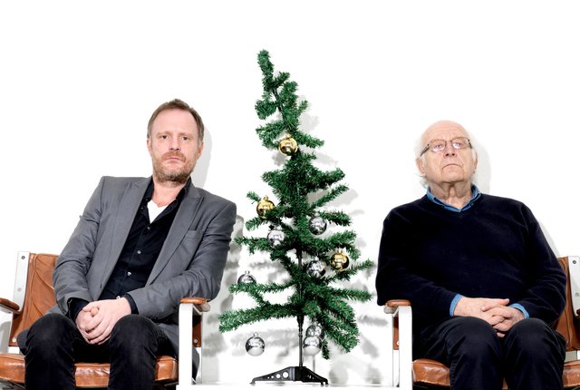 Ernst & Christoph Grissemann setzen sich mit Weihnachten auf ihre Art auseinander. | Foto: Ingo Pertramer