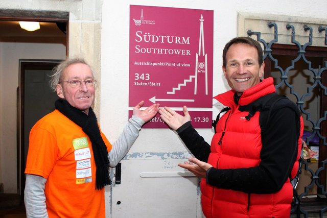Eberhard Jordan und Alexander Rüdiger vor dem Aufstieg in die Türmerstube | Foto: Thomas Wolff