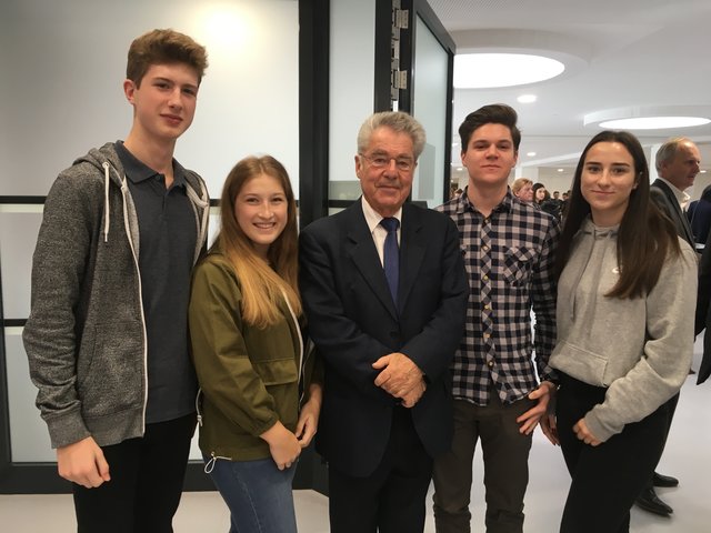 Aron Sebestyen, Ines Hutter, Bundespräsident a.D. Dr. Heinz Fischer, Pascal Kettenhummer, Sarah Kaltenegger | Foto: GYM Oberschützen