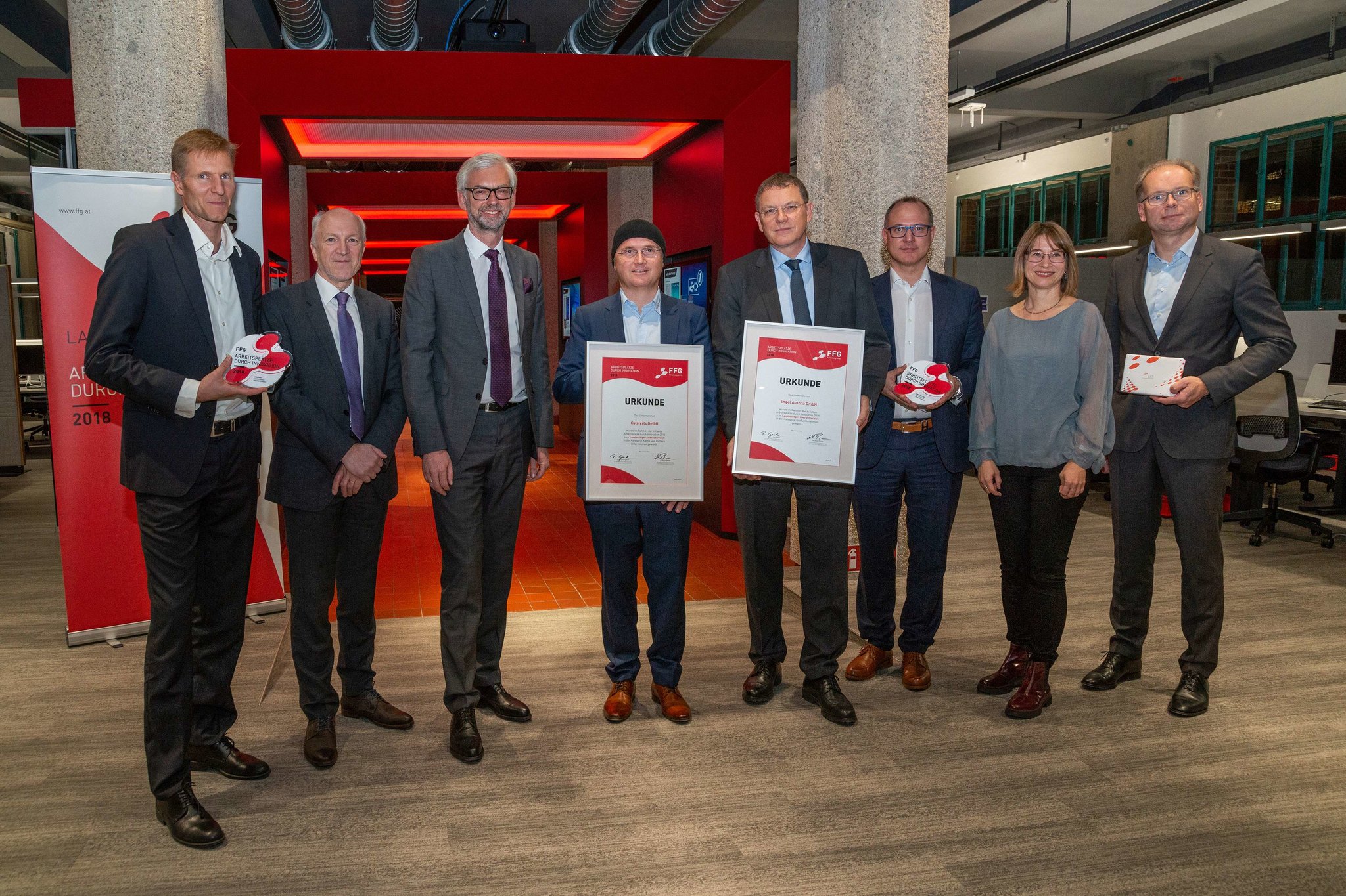 "Arbeitsplätze durch Innovation" Engel ist Landessieger Perg