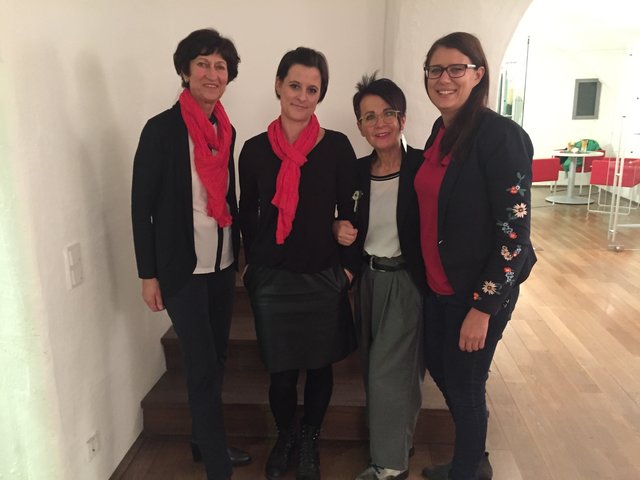 Die scheidende  SPÖ- Bezirksfrauenvorsitzenden von Feldkirchen Stadttätin Renate Dielacher mit ihrer Nachfolgerin Gemeinderätin Isabella Breiml, SPÖ-Landesfrauenvorsitzende LAbg. Ana Blatnik und Landesrätin Sara Schaar (v.li.) | Foto: KK