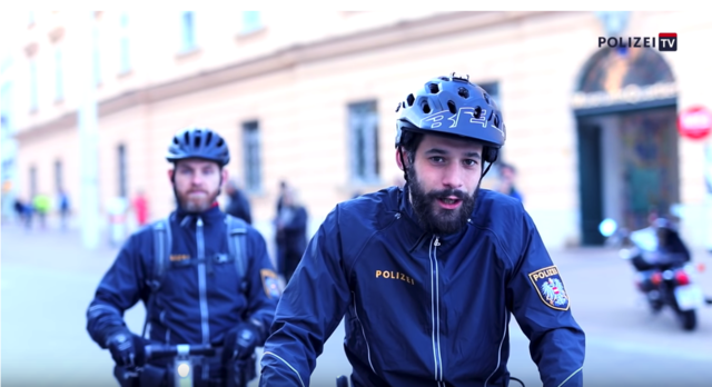 Die Polizei will mithilfe eines Videos für mehr Klarheit bei der Benutzung der E-Roller sorgen.