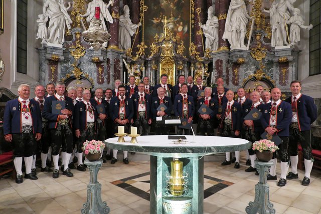 Der Männergesangsverein Oberperfuss feiert sein Jubiläum mit einem bunten Programm.