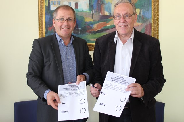 Die beiden Bgm. Bernd Osprian und Ernst Meixner warben vergeblich für die Städtefusion. | Foto: Almer