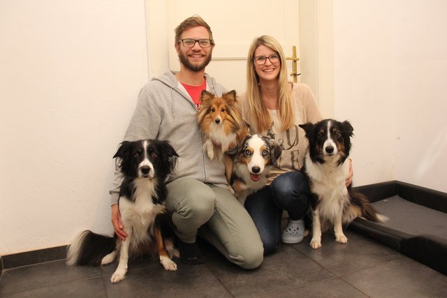 Mit den Hunden Soey, Noobsi, Cody und Echo reisen Thomas Berger und Sibylle Brunner zu Turnieren im In- und Ausland