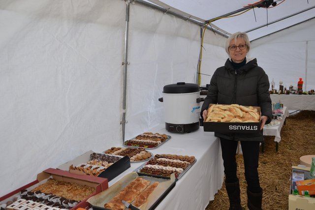 Anita Reicher mit den rein veganen Schmankerl