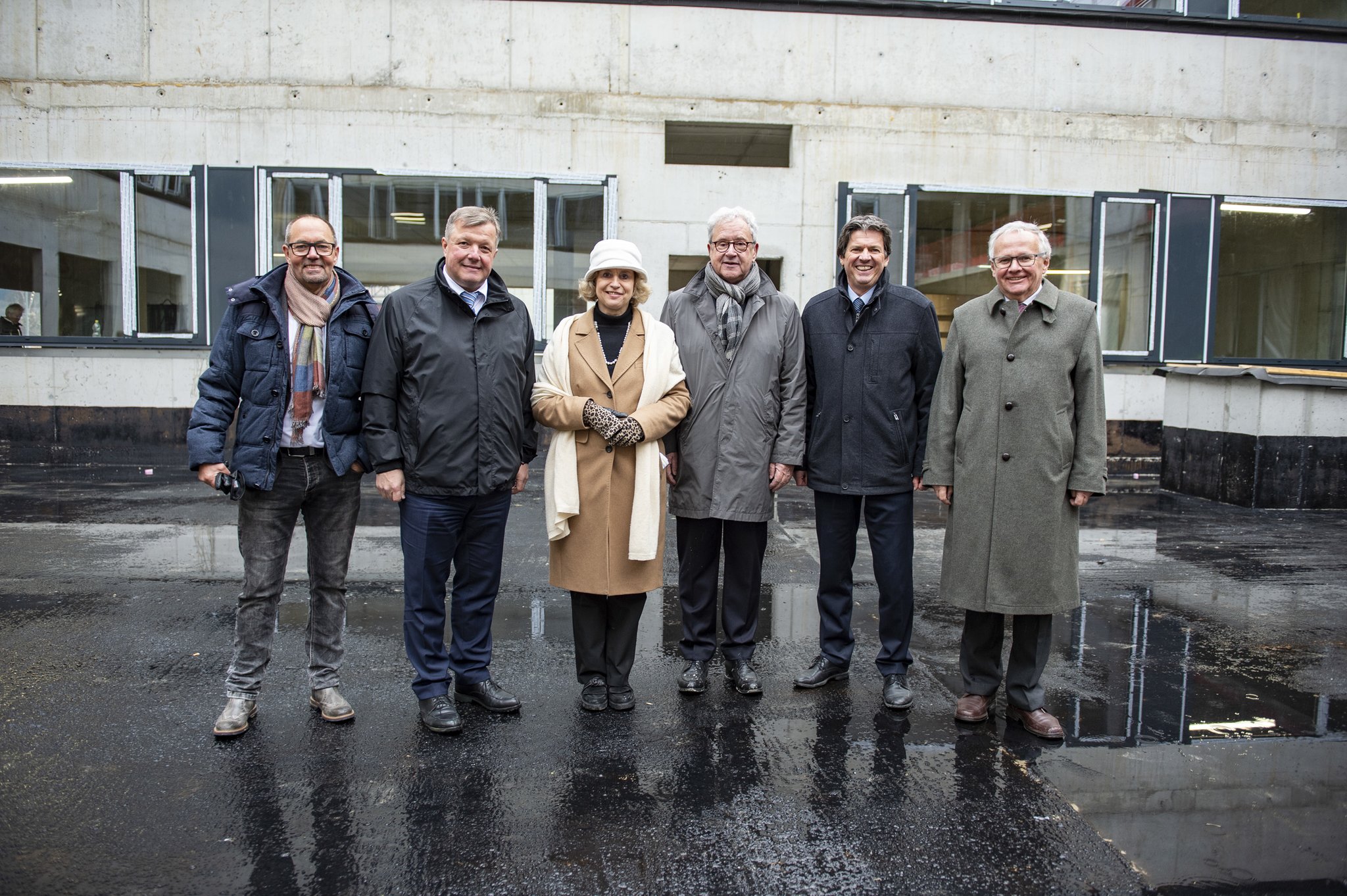 Firstfeier am LKH Hall Neues Hauptgebäude der Klinik in Hall mit