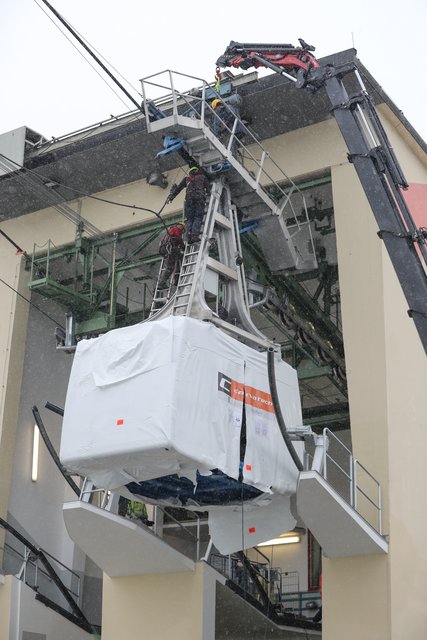 Die neuen Gondeln für die Untersbergbahn kamen rechtzeitig für den Saisonbeginn. | Foto: Franz Neumayr