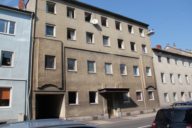 Das "Haus der Menschenrechte" braucht eine Sanierung, dafür sammelt der Verein Spenden. | Foto: SOS-Menschenrechte