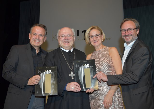 Architekt Andreas Prehal, Abt Petrus Pilsinger, Landeshauptfrau Johanna Mikl-Leitner und Architekt Helmut Poppe.