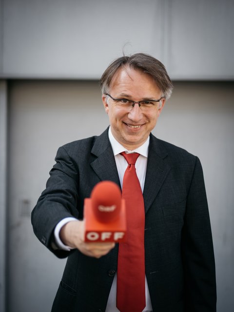 Spontaneität und Bissigkeit: Diese Attribute sind für die Außenreportagen von Peter Klien unumgänglich. | Foto: Ingo Pertramer