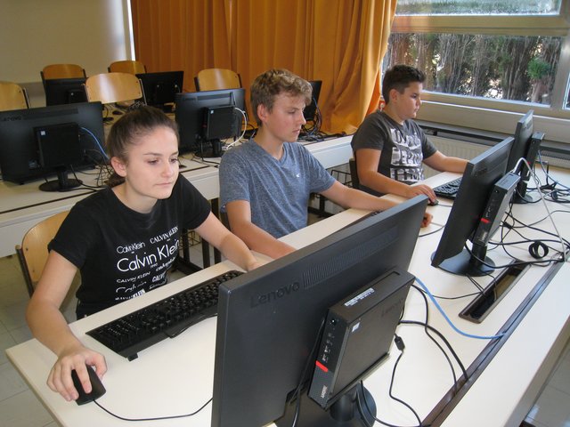 Am Foto: Bettina, Sebastian und Lukas
