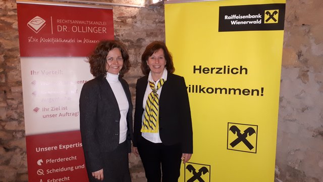 v.l.n.r. Rechtsanwältin Nina Ollinger und Bankstellenleiterin der Raiffeisenbank Purkersdorf Barbara Scheinhart 