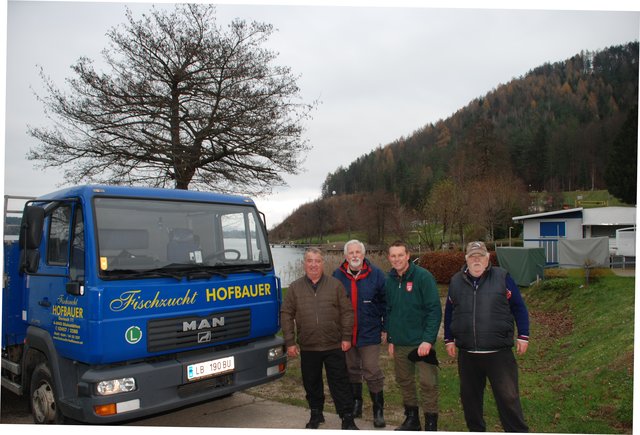 Vier Aufsichtsfischer vom Klopeinersee: 
v.l.  Hans Abber, Franz Wank, Joachim Riepl,Peter Kuess