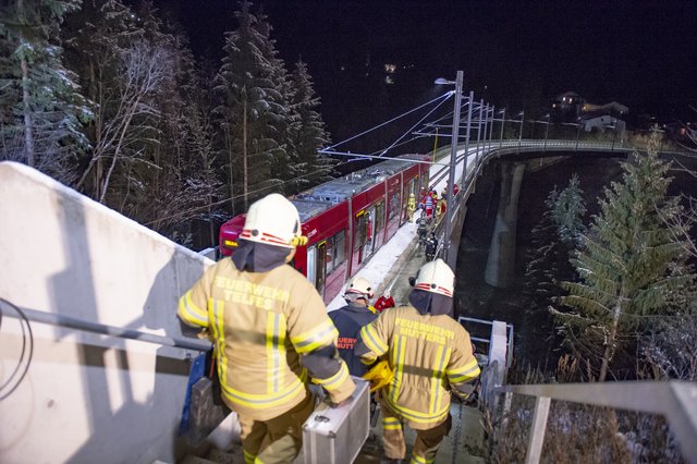 Die Feuerwehren aus Mutters und aus Telfes im Stubaital waren an der Übung beteiligt.