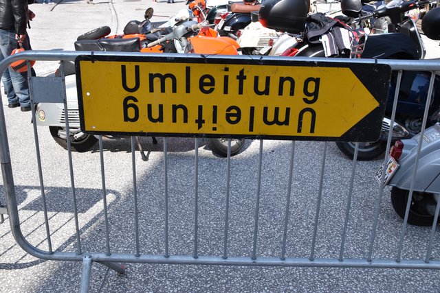 Die Umleitung des PKW-Verkehrs erfolgt kleinräumig über die L 10 Trebesinger Straße. Die Umleitung des Schwerverkehrs wird weiterhin über die A 10 Tauernautobahn durchgeführt. | Foto: Jäger