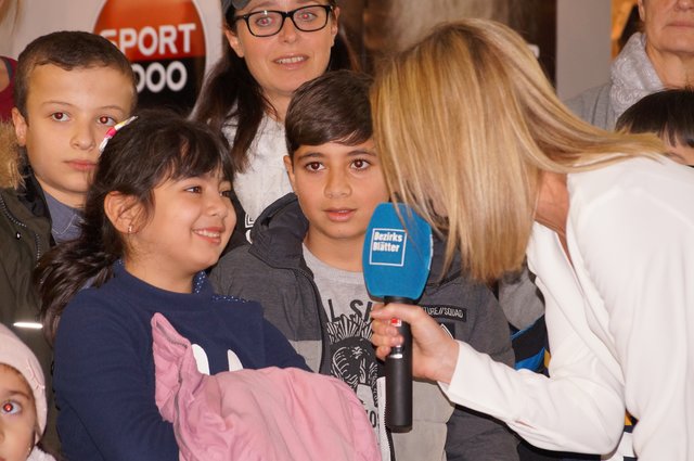 Die Kinder des Lerncafés Bischofshofen haben fleißig für den Schmuck gebastelt.