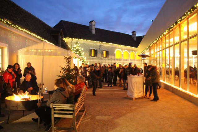 Am zweiten und dritten Adventwochenende verwandelt sich Schloss Tabor in eine stimmungsvolle Adventkulisse. | Foto: Kaufmann
